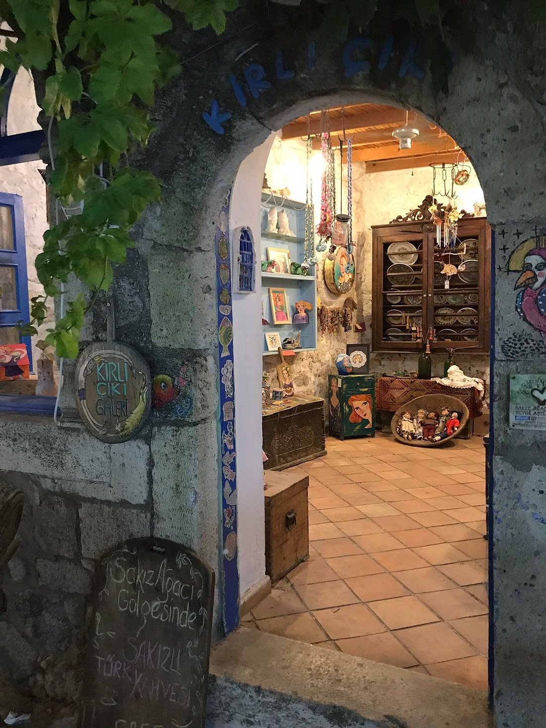 Kirli Çıkı Sanat Galerisi