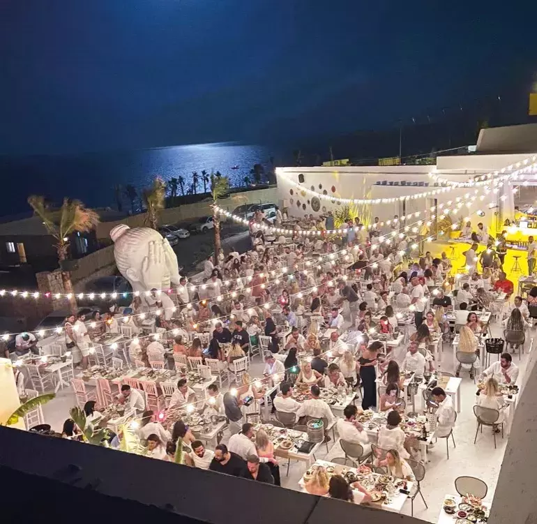 Rai Alaçatı Yeni Nesil Eğlence