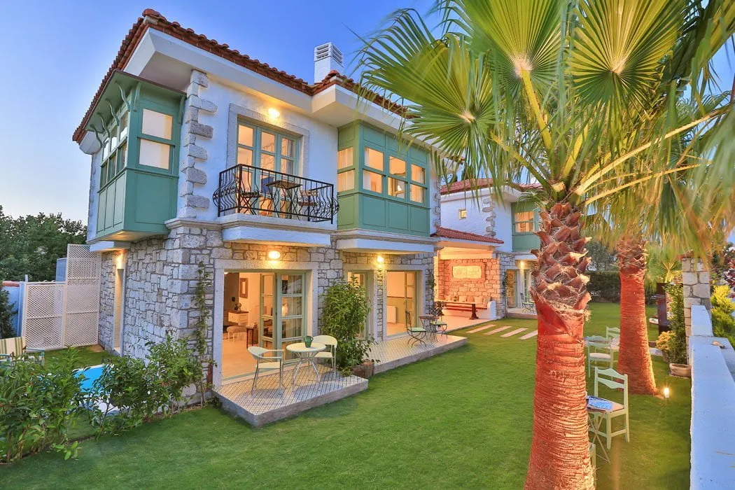 Palas Alaçatı Otel