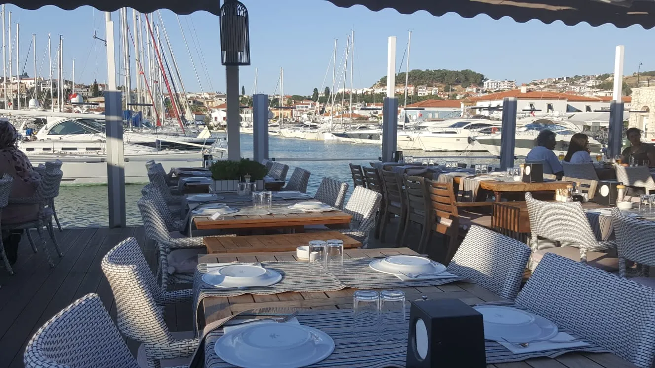 Baba Pizza Çeşme Marina