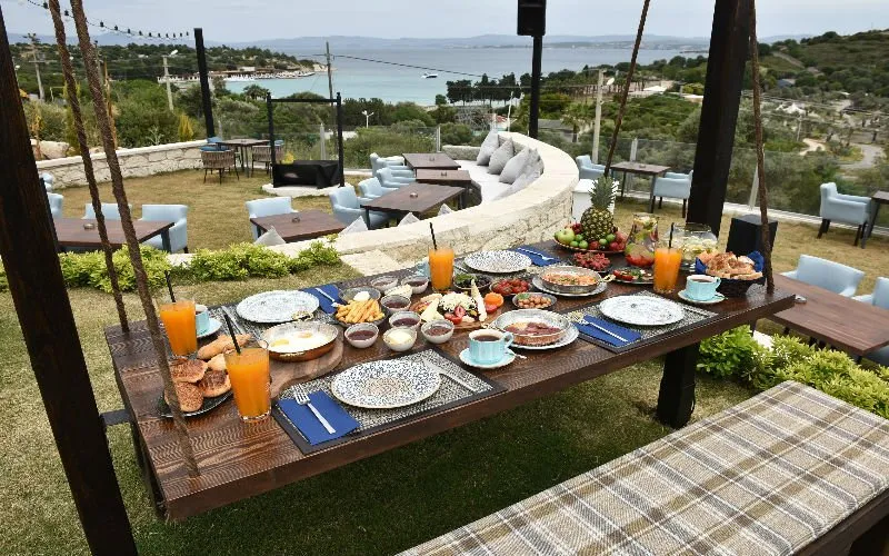 Aramızda Kalsın Çeşme