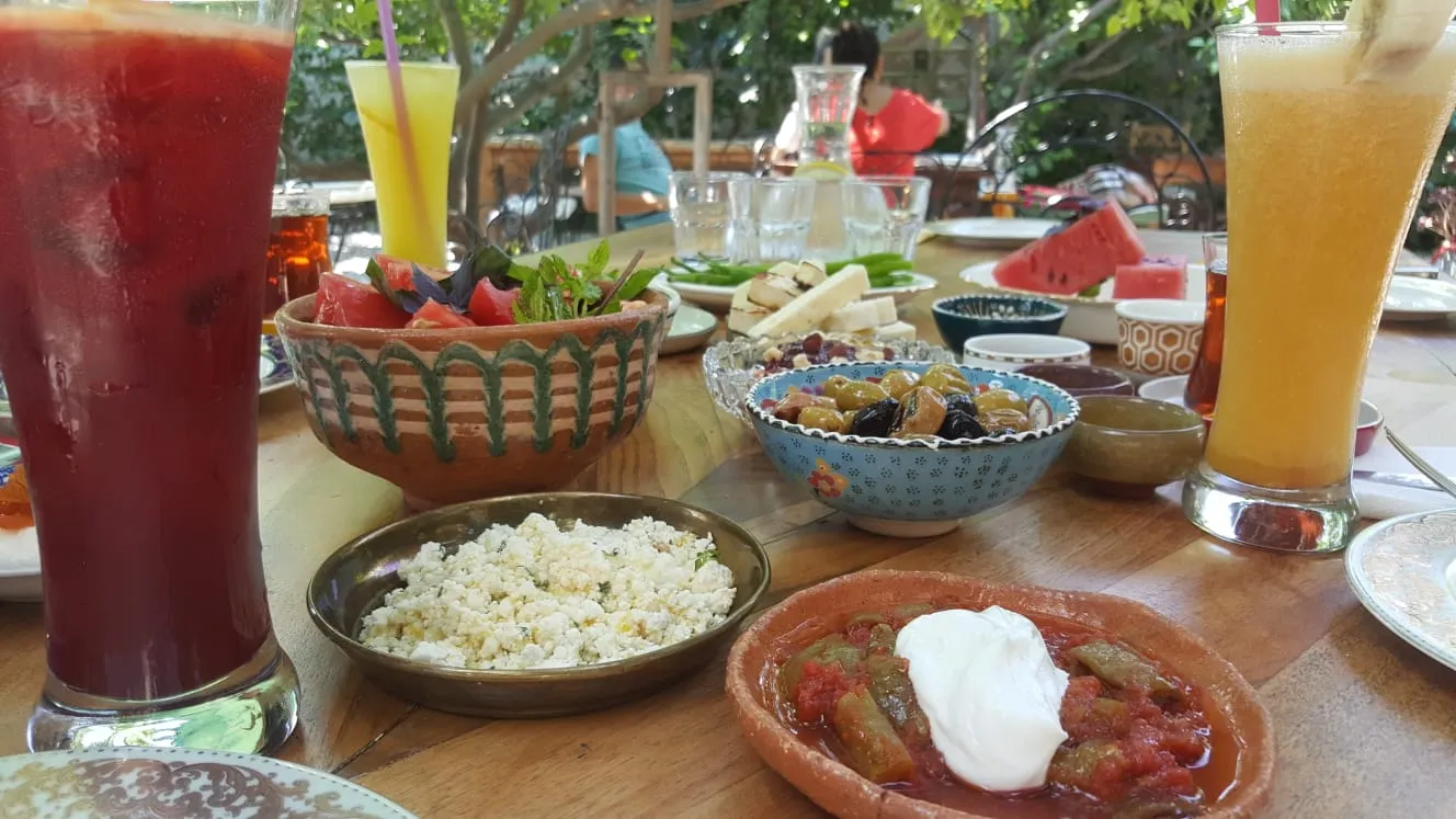BreNdi Alaçatı - Breakfast