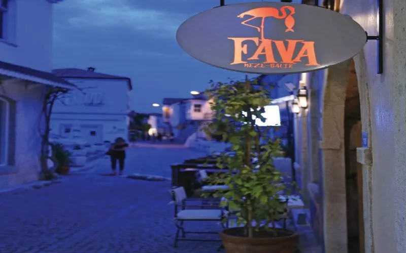 Fava Alaçatı