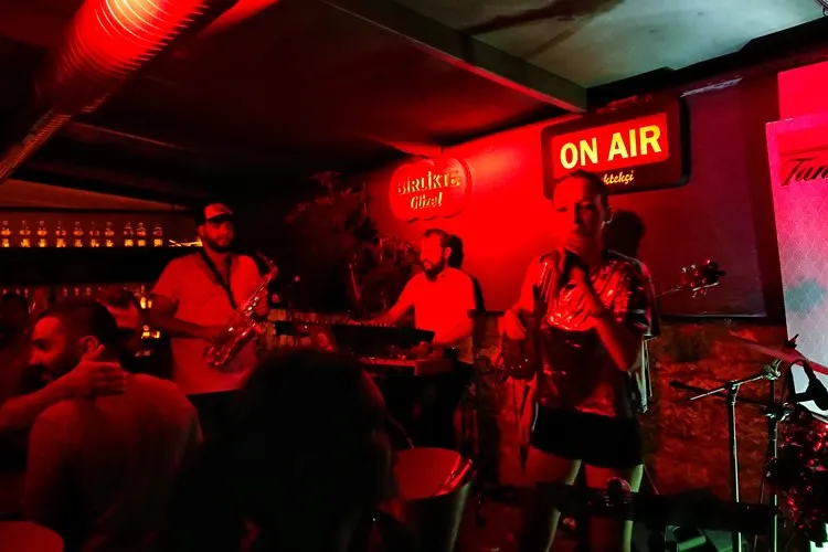 On Air Alaçatı
