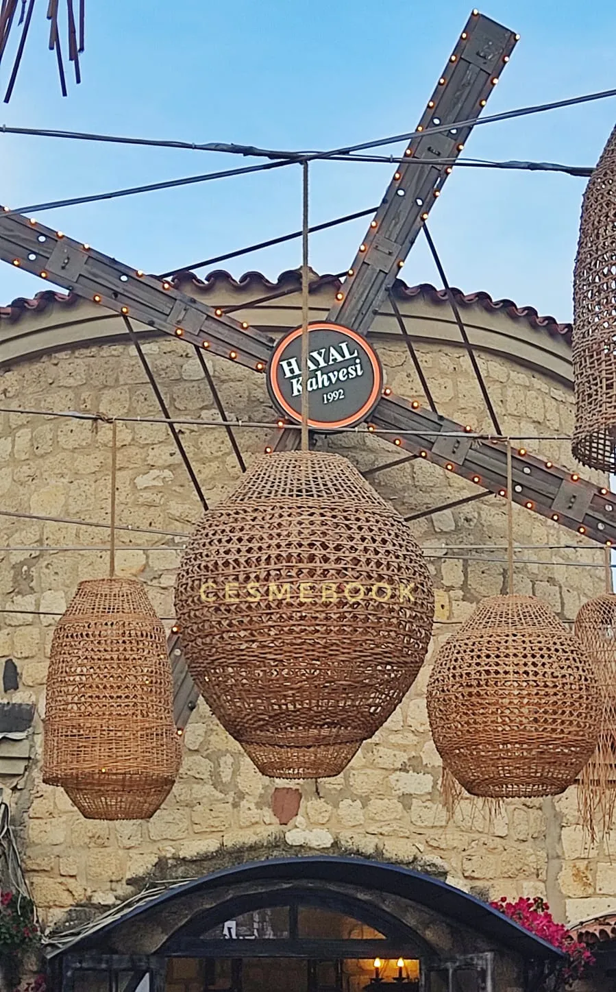 Hayal Kahvesi Alaçatı Premium 2024