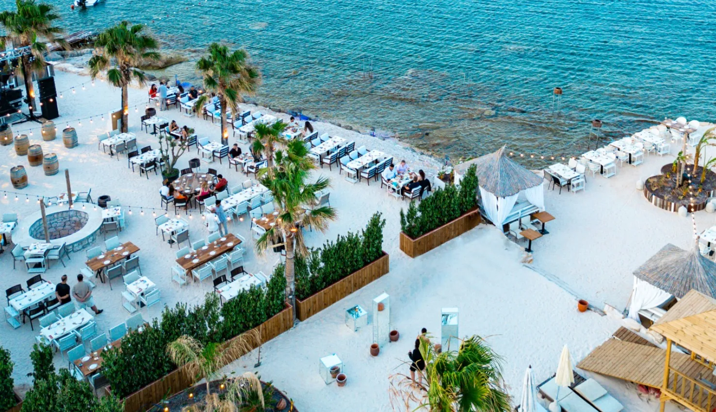 Carna Alaçatı Meyhane